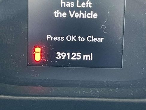 Used 2021 Jeep Wrangler Sport image 22