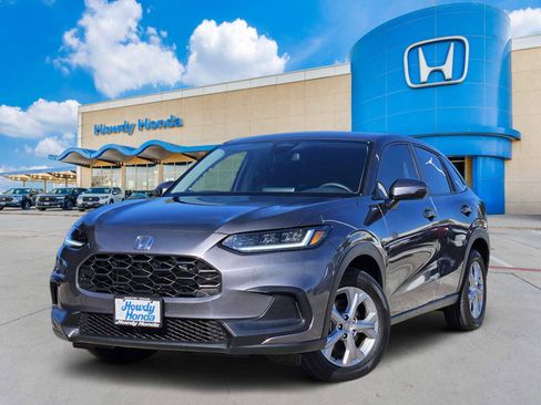 Used 2025 Honda HR-V LX image 1