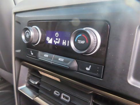 Used 2024 GMC Hummer EV 2X w/ Extreme Off-Road Package image 40