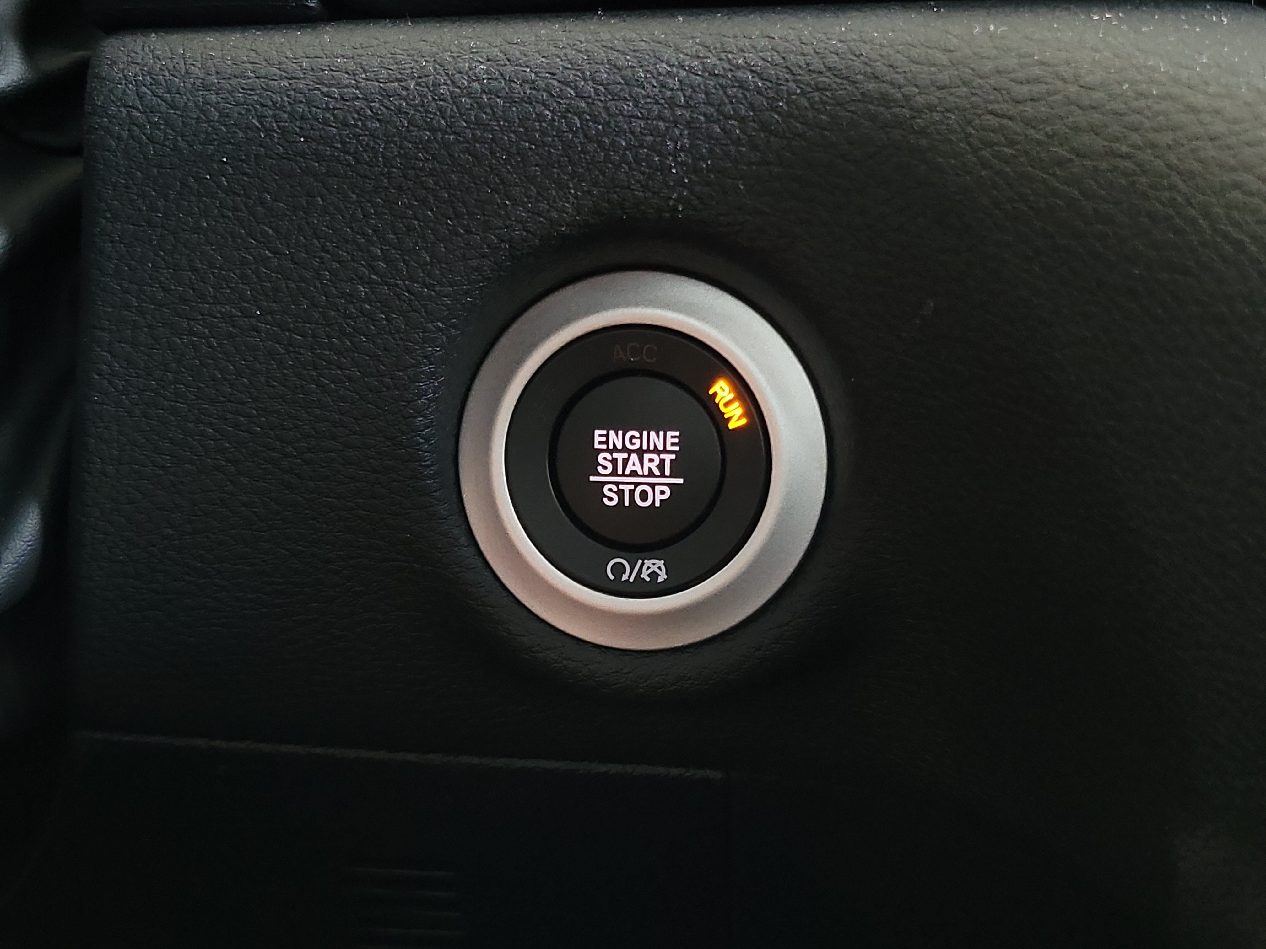 New 2026 Chrysler Pacifica Select FWD image 25