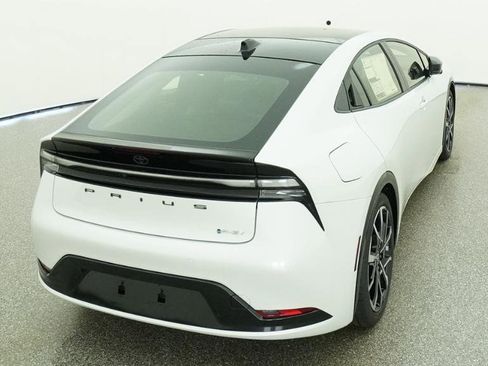 New 2026 Toyota Prius Plug-In Hybrid image 21