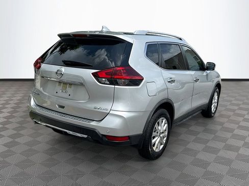 Used 2019 Nissan Rogue SV AWD/4WD image 5