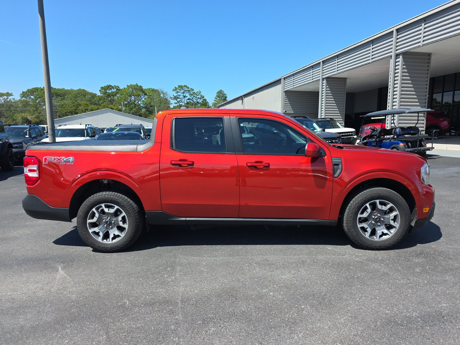 Certified 2023 Ford Maverick Lariat w/ Lariat Luxury Package AWD/4WD image 3