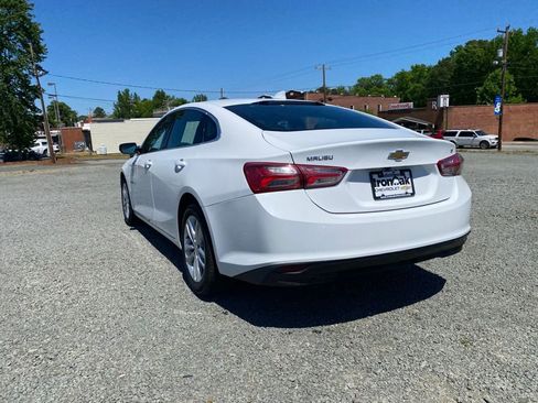 Used 2020 Chevrolet Malibu LT FWD image 5