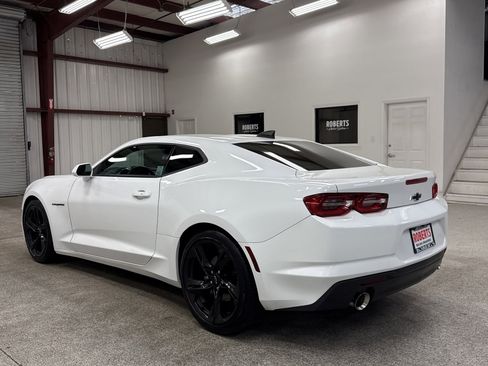 Used 2024 Chevrolet Camaro LT w/ Technology Package image 12