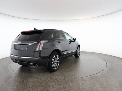 Used 2021 Cadillac XT5 Sportv w/ Platinum Package image 17