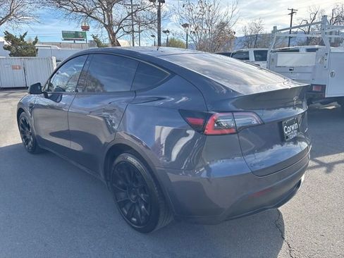 Used 2021 Tesla Model Y Long Range image 6