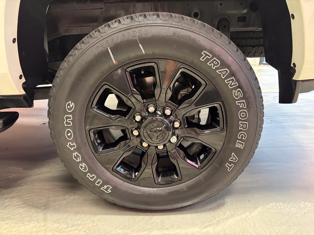Used 2024 RAM 2500 Limited AWD/4WD image 28
