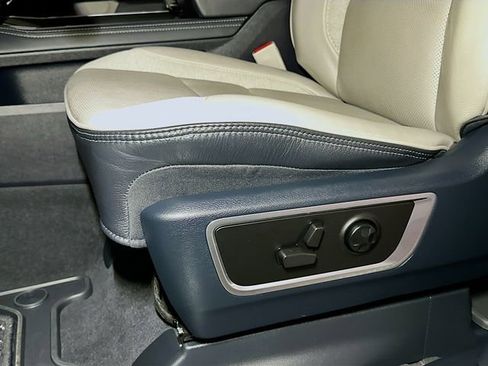 Used 2024 RAM 1500 Limited image 10