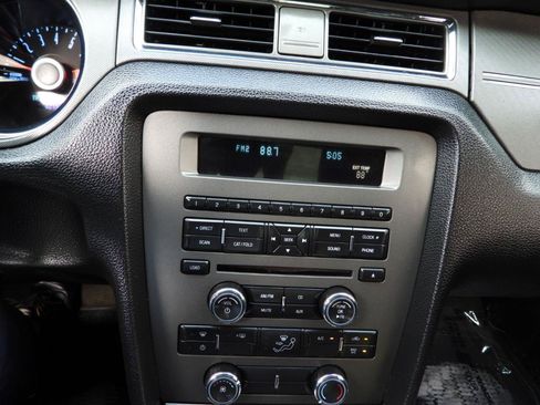 Used 2014 Ford Mustang GT RWD image 50