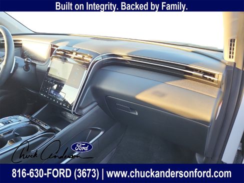 Used 2024 Hyundai Tucson Limited image 24
