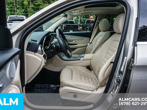 Used 2020 Mercedes-Benz GLC 300 GLC 300 image 19