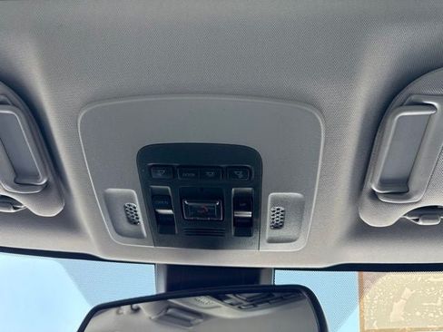 Certified 2022 Toyota Camry SE w/ Cold Weather Package FWD image 25
