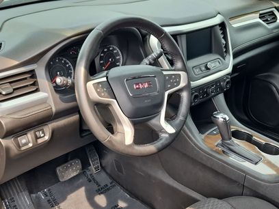 Used 2019 GMC Acadia SLE