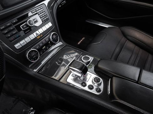 Used 2013 Mercedes-Benz SL 63 AMG image 23