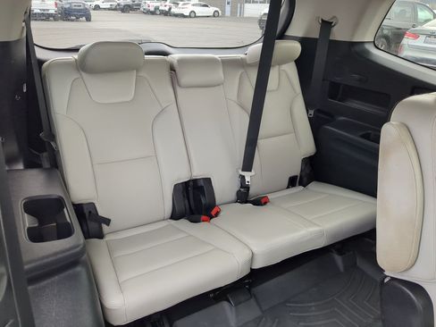Used 2021 Kia Telluride SX w/ SX Prestige Package AWD/4WD image 28