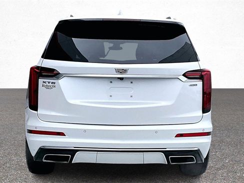 Used 2021 Cadillac XT6 Premium Luxury image 6