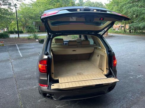 Used 2011 BMW X5 xDrive35i w/ Technology Pkg AWD/4WD image 13