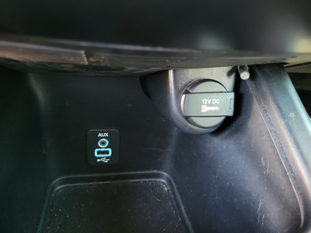 Used 2018 Dodge Journey SE w/ Comfort/Convenience Group AWD/4WD image 17
