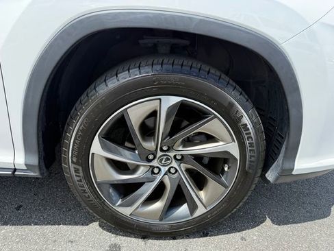 Used 2018 Lexus RX 350L Luxury w/ Accessory Package FWD image 38