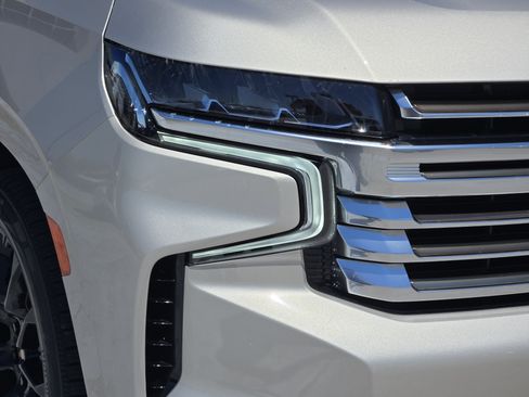Used 2023 Chevrolet Tahoe High Country w/ Premium Package 2 RWD image 10