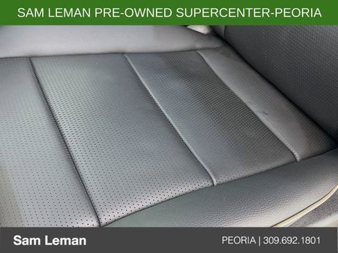 Used 2023 GMC Canyon Denali image 20