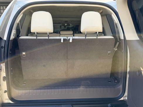 Used 2011 Lexus GX 460 Premium AWD/4WD image 92