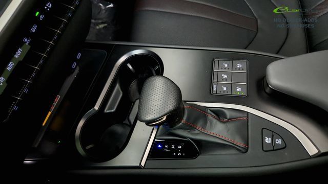 Used 2024 Lexus UX 250h F Sport FWD image 66