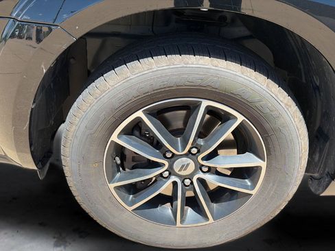 Used 2018 Dodge Journey SE w/ Connectivity Group FWD image 28