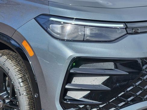 New 2026 Volkswagen Tiguan SE R-Line AWD/4WD image 28