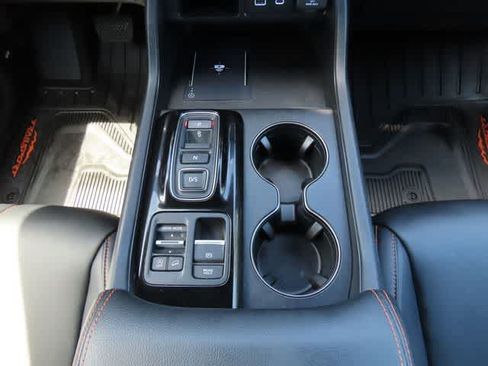 Used 2024 Honda Pilot TrailSport image 25