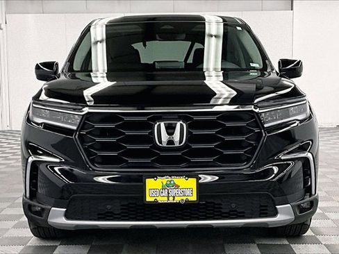 Used 2025 Honda Pilot EX-L image 3