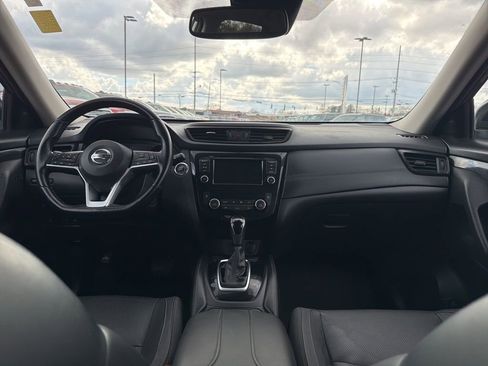 Used 2018 Nissan Rogue SL FWD image 23