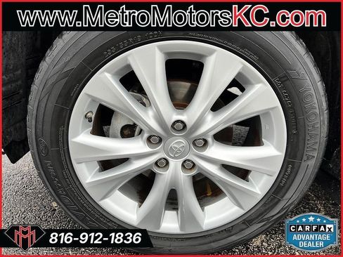 Used 2013 Toyota RAV4 Limited image 12