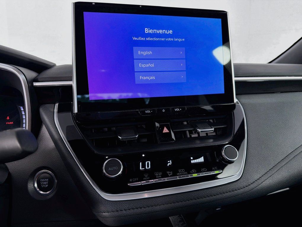 Used 2025 Toyota Corolla XSE FWD image 19