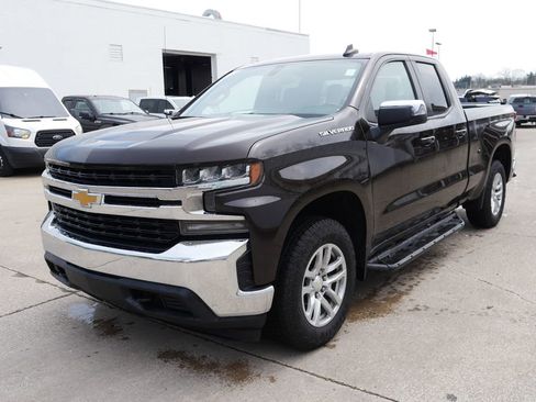 Used 2019 Chevrolet Silverado 1500 LT w/ All-Star Edition image 4