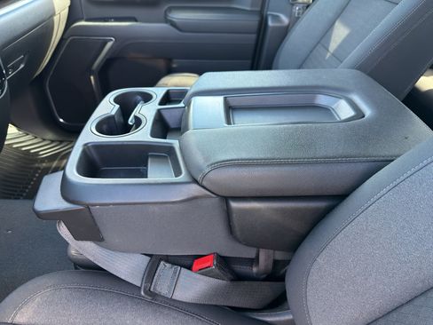 Used 2024 Chevrolet Silverado 2500 LT image 16