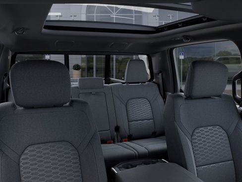 New 2026 RAM 1500 4x4 Crew Cab image 26