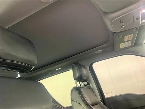 Used 2021 Ford F150 Lariat w/ Equipment Group 502A High AWD/4WD image 21