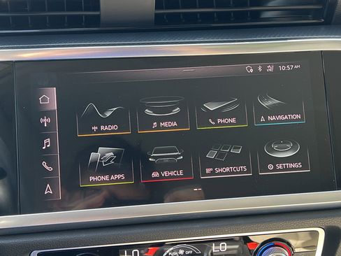 Used 2020 Audi Q3 2.0T Premium Plus image 24