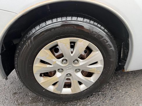 Used 2012 Honda Civic LX image 6