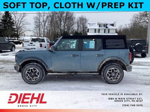 Used 2022 Ford Bronco 4-Door image 4