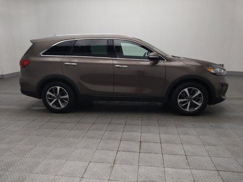 Used 2019 Kia Sorento EX FWD image 11