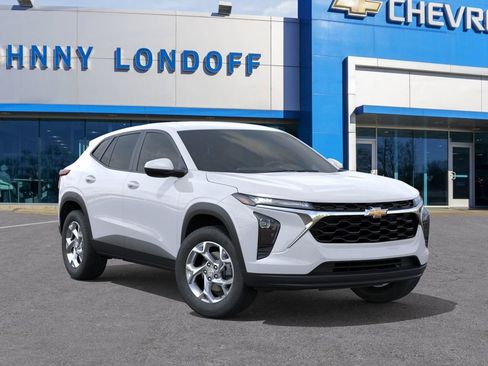 New 2026 Chevrolet Trax LS w/ LS Convenience Package image 7