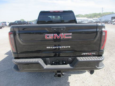 New 2026 GMC Sierra 2500 AT4X AWD/4WD image 5