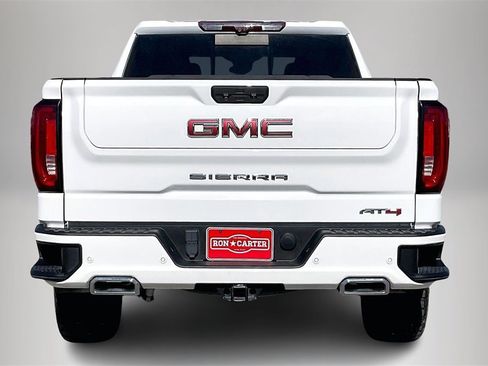 Used 2022 GMC Sierra 1500 AT4 w/ AT4 Premium Package image 6