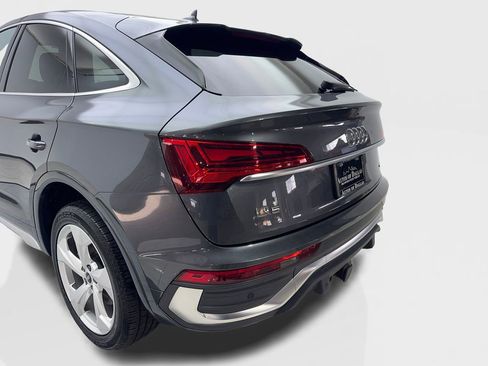 Used 2023 Audi Q5 2.0T Premium w/ Convenience Package image 19