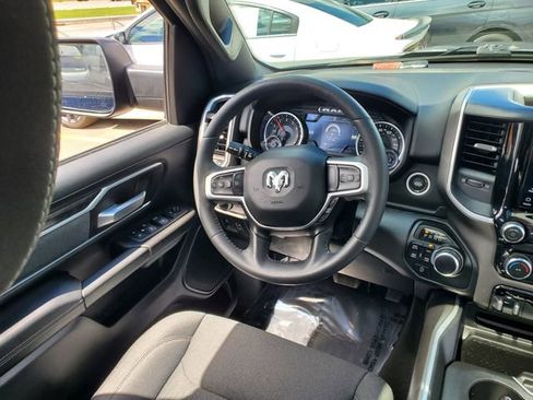 Certified 2022 RAM 1500 Big Horn AWD/4WD image 7