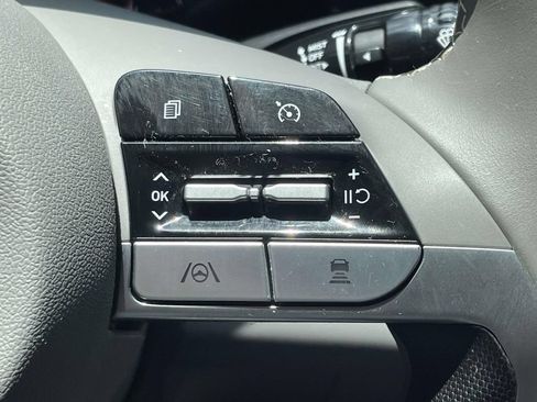 Certified 2023 Hyundai Elantra SEL w/ Convenience Package FWD image 20