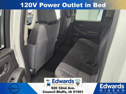 Used 2024 Nissan Frontier SV w/ SV Convenience Package AWD/4WD image 12